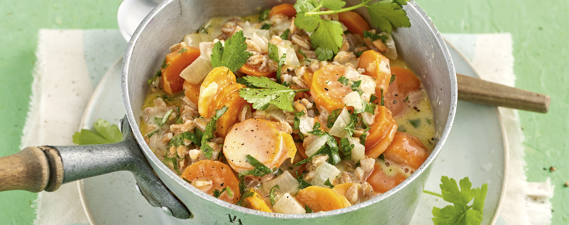 2 23 Dinkel Moehren Topf 1920x760px