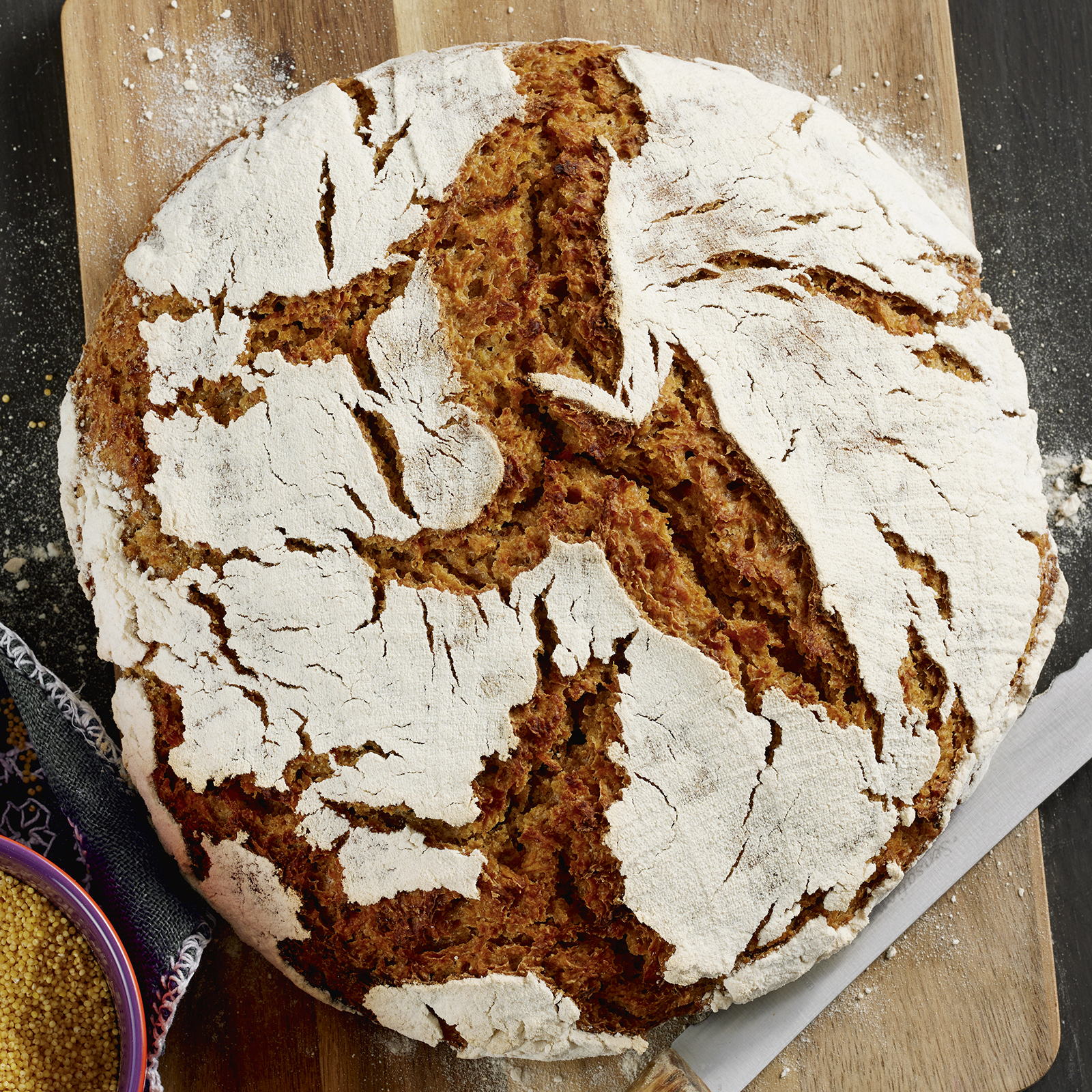 3 23 Hirsebrot 1600x1600px