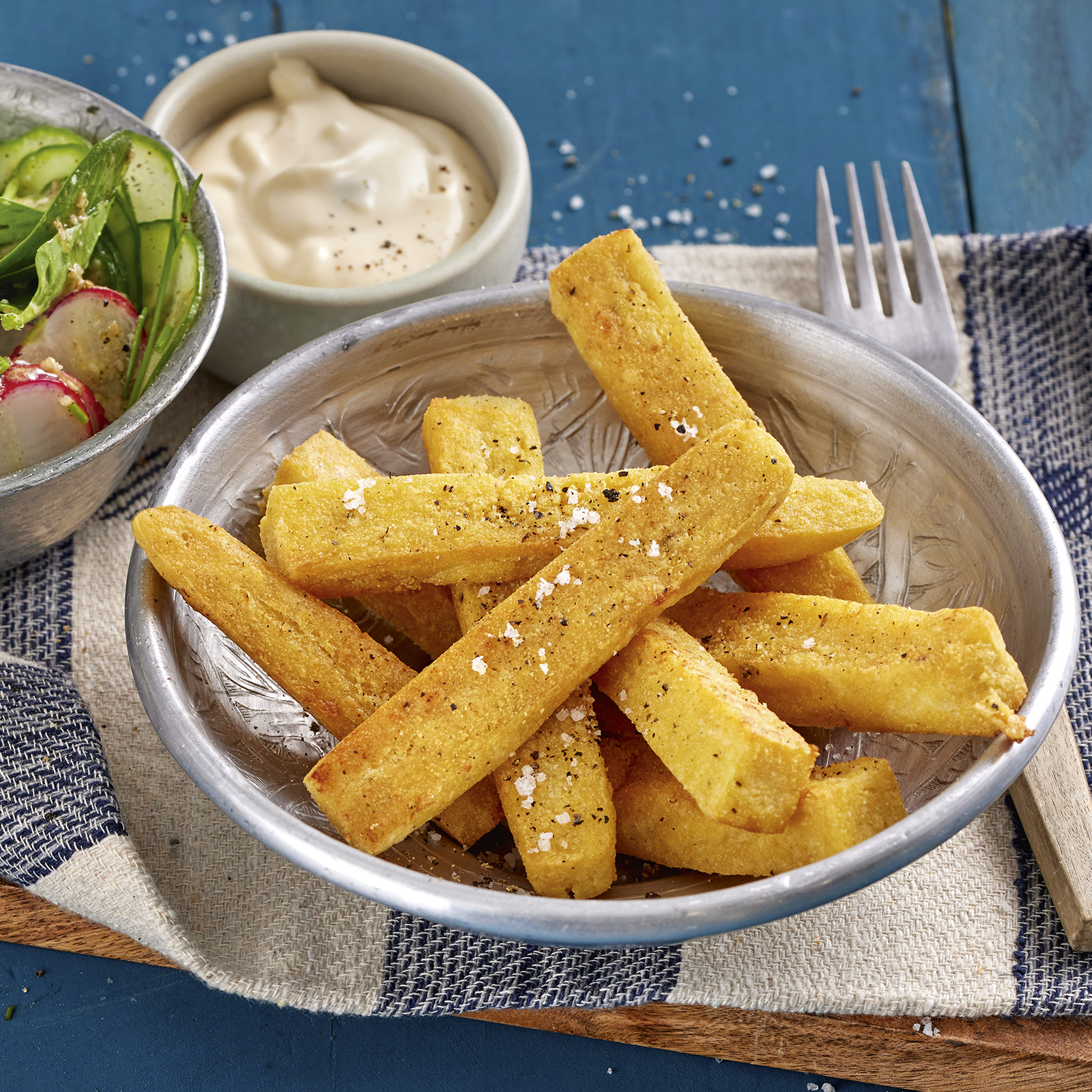 3 23 Kichererbsen Pommes Panisse Mit Aioli Und Salat 1600x1600px