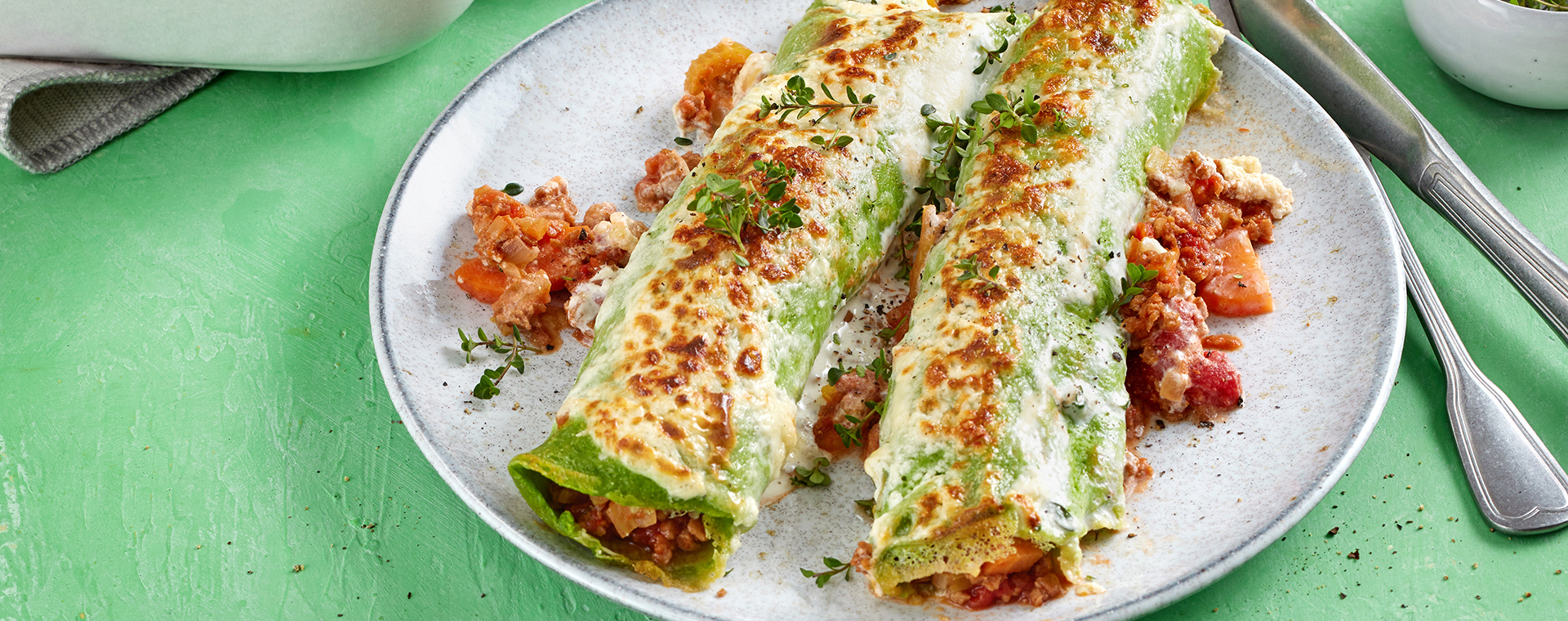 4 23 Gruene Crespelle Mit Veggie Hack Bolognese 1920x760px