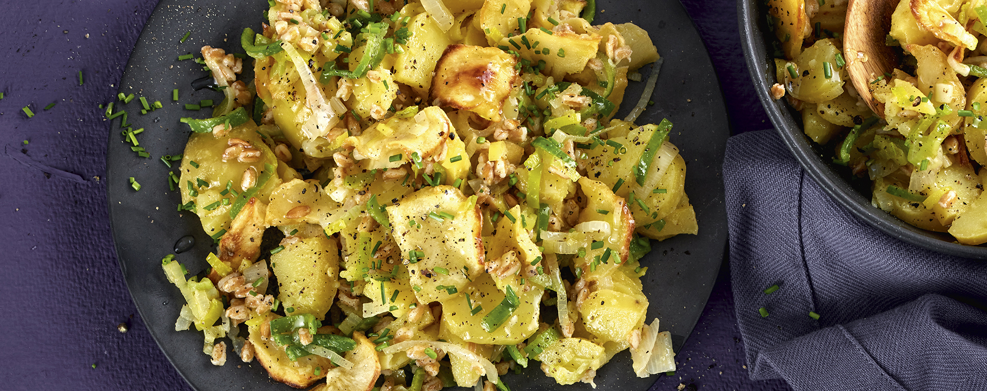 5 23 Lauwarmer Pastinaken Kartoffelsalat Mit Dinkel Und Lauch 1920x760px
