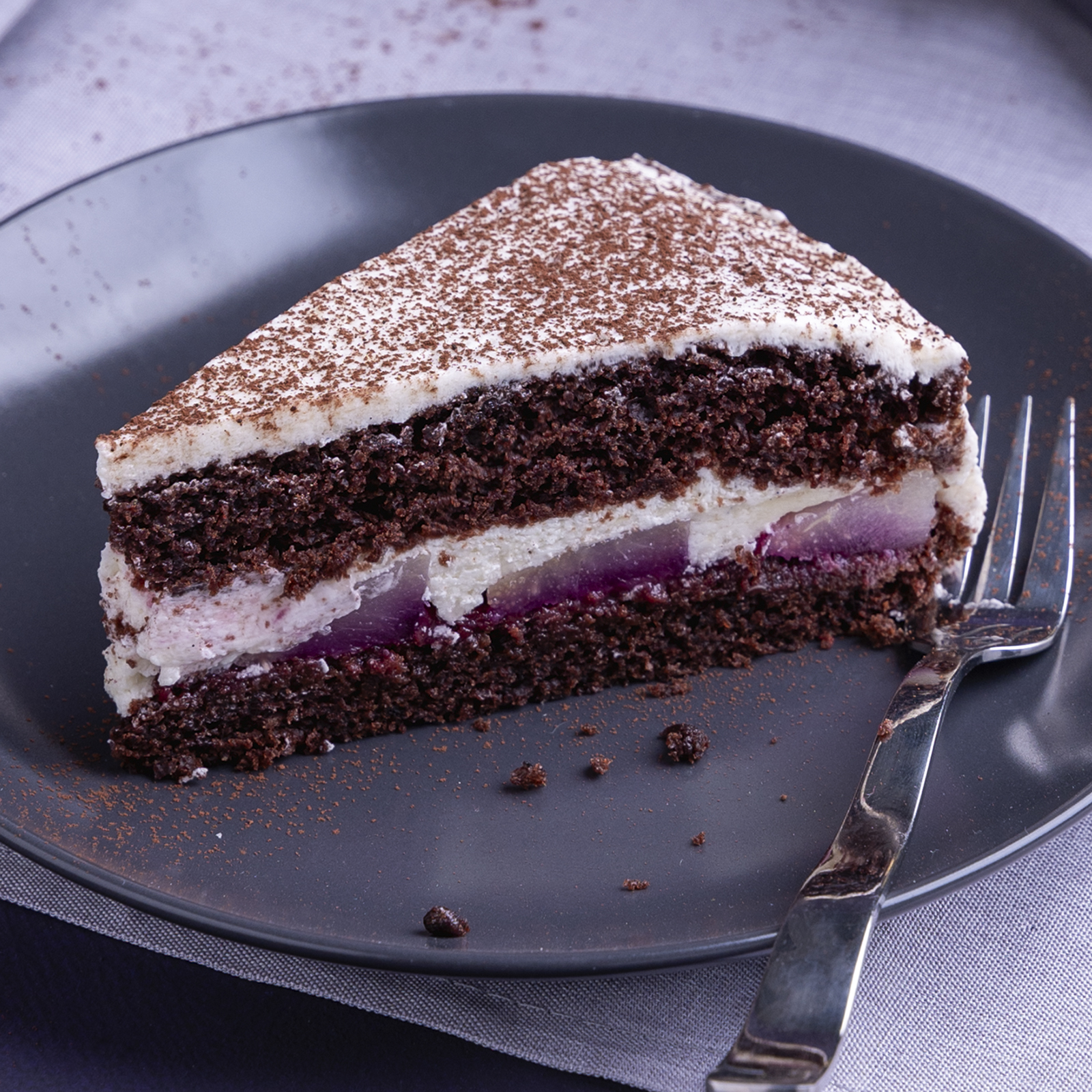 1 24 Schokotorte Mit Birnen Vanillecreme 1600x1600px