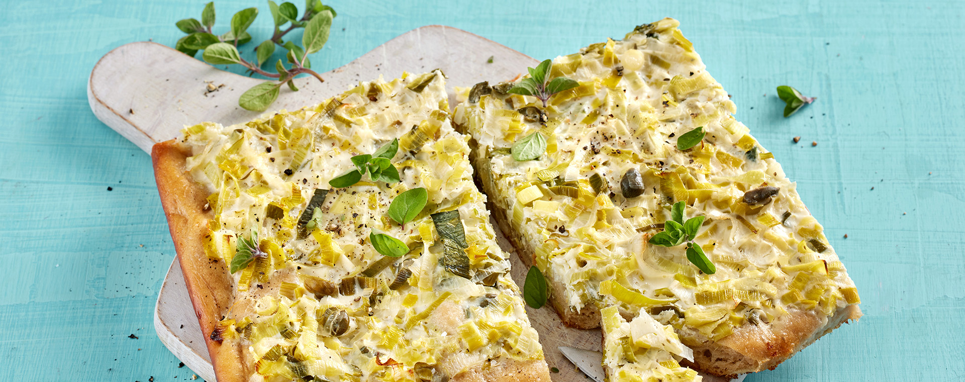 1 24 Veganer Wuerziger Lauchkuchen 1920x760px