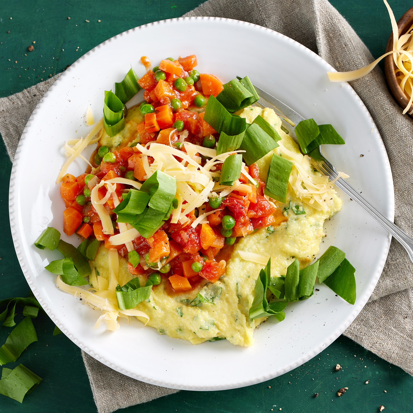 2 24 Baerlauchpolenta Mit Gemueseragout 1600x1600px