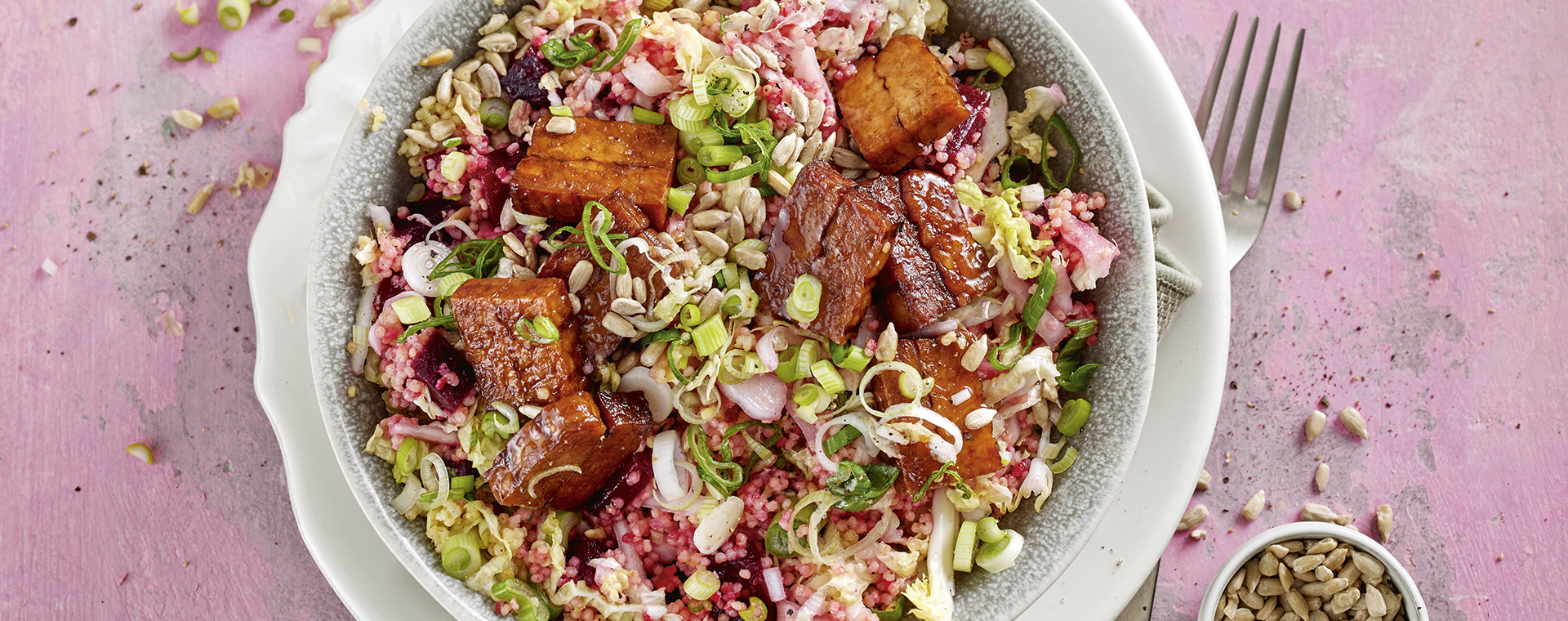 3 24 Hirse Gemuese Salat Mit Tempeh 1920x760px