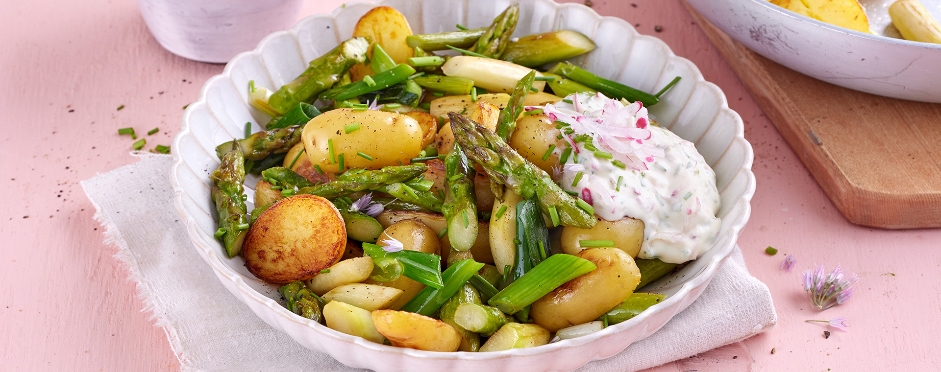 3 24 Spargel Kartoffel Pfanne 1920x760px