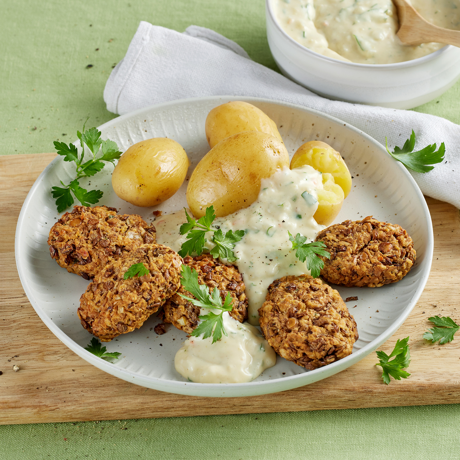 5 24 Linsennuggets Mit Pellkartoffeln 1600x1600px