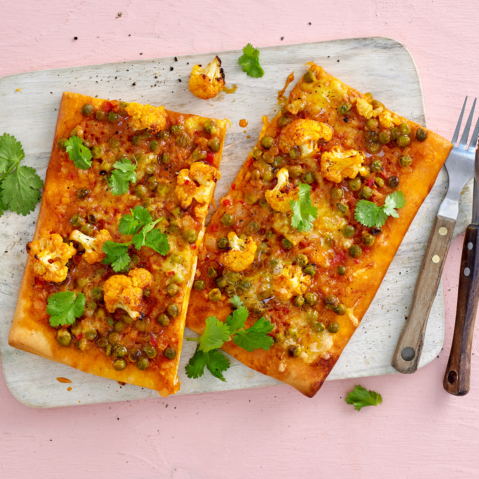 6 24 Blumenkohl Curry Pizza 1600x1600px