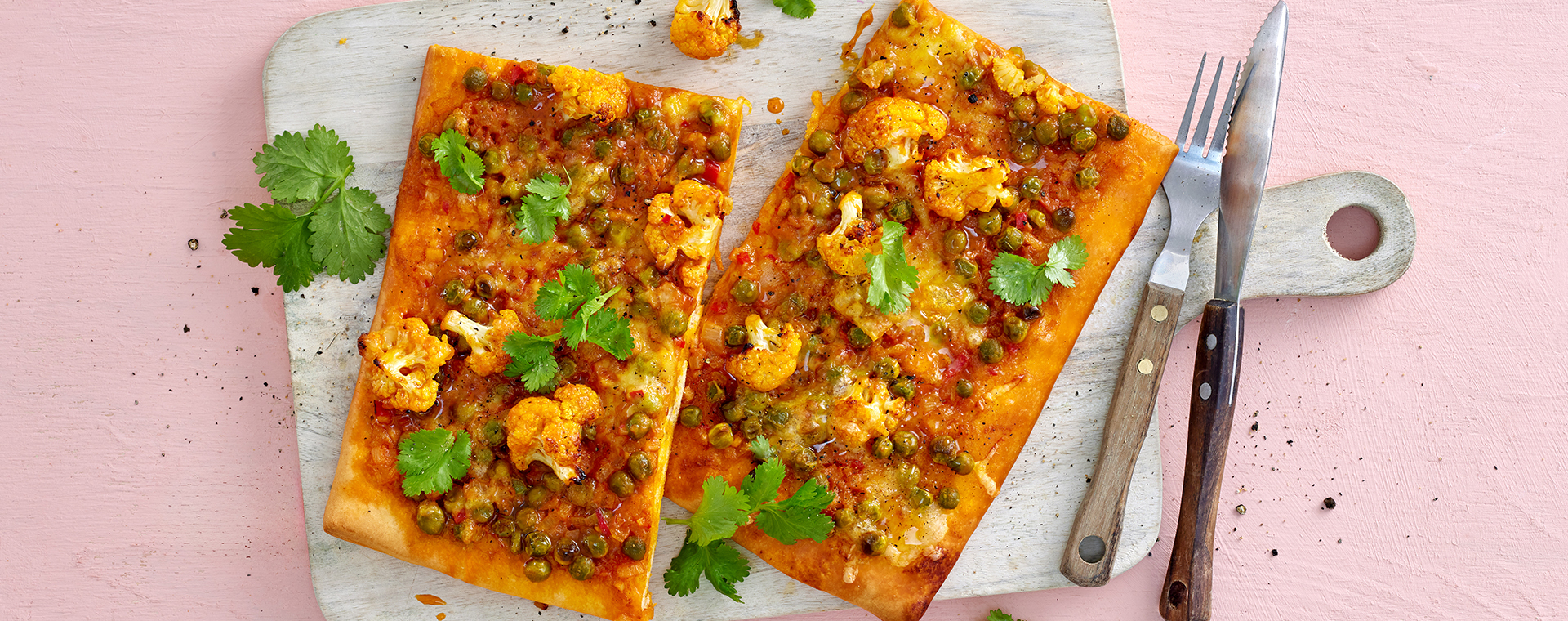 6 24 Blumenkohl Curry Pizza 1920x760px