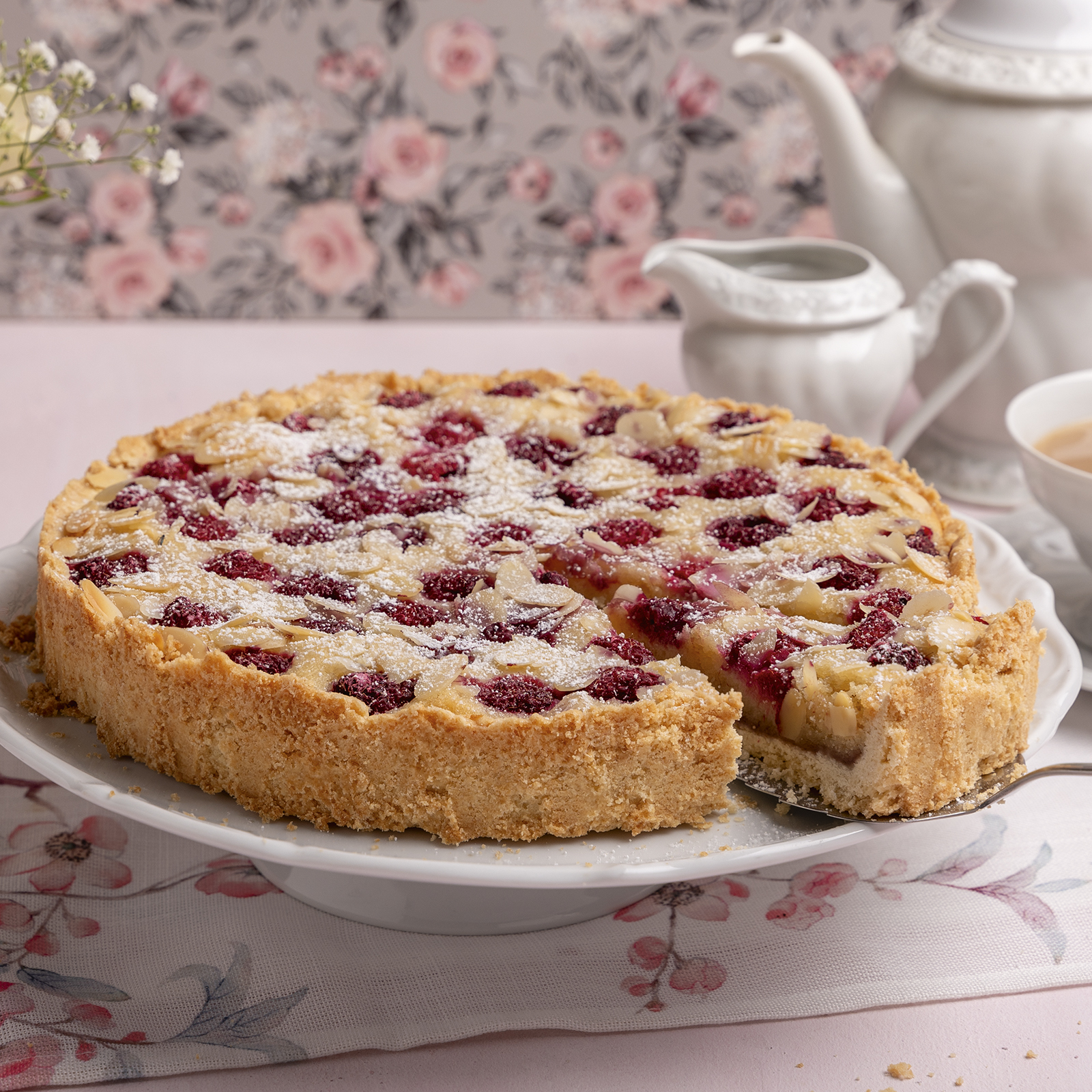 1 25 Bakewell Tart Mit Himbeeren 1600x1600px