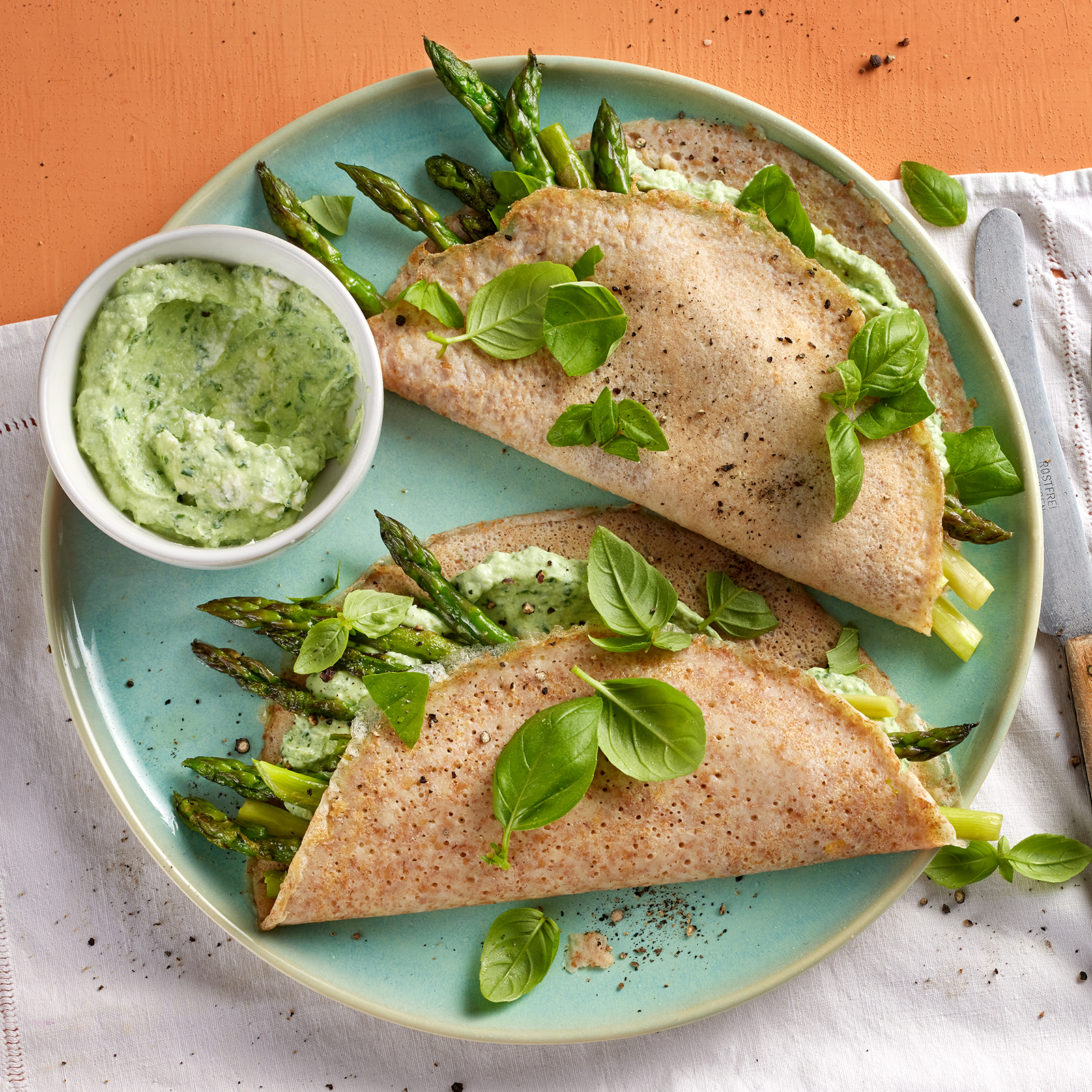 3 25 Crespelle Mit Spargel 1600x1600px