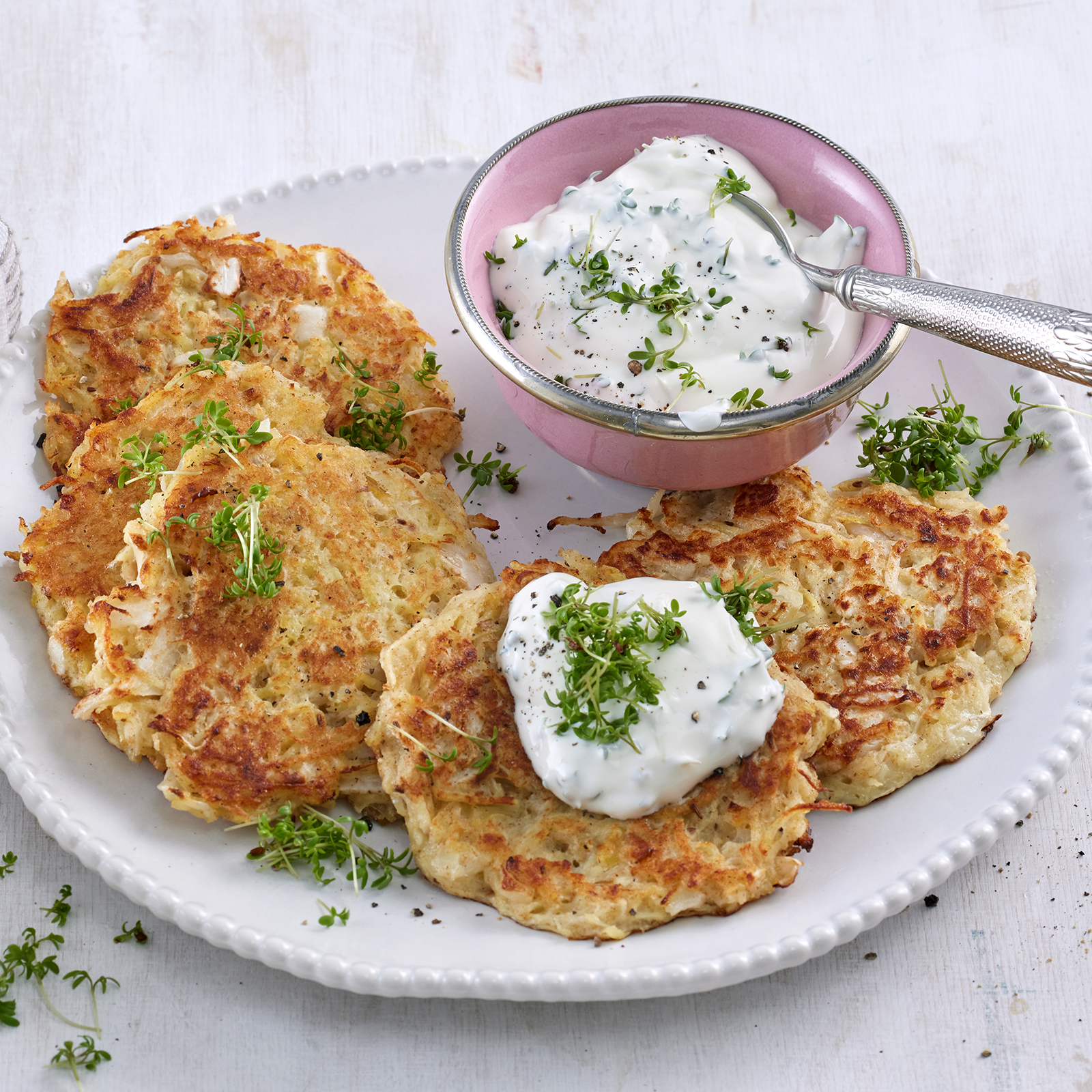 5 25 Sauerkraut Kartoffelpuffer Mit Kressedip 1600x1600px