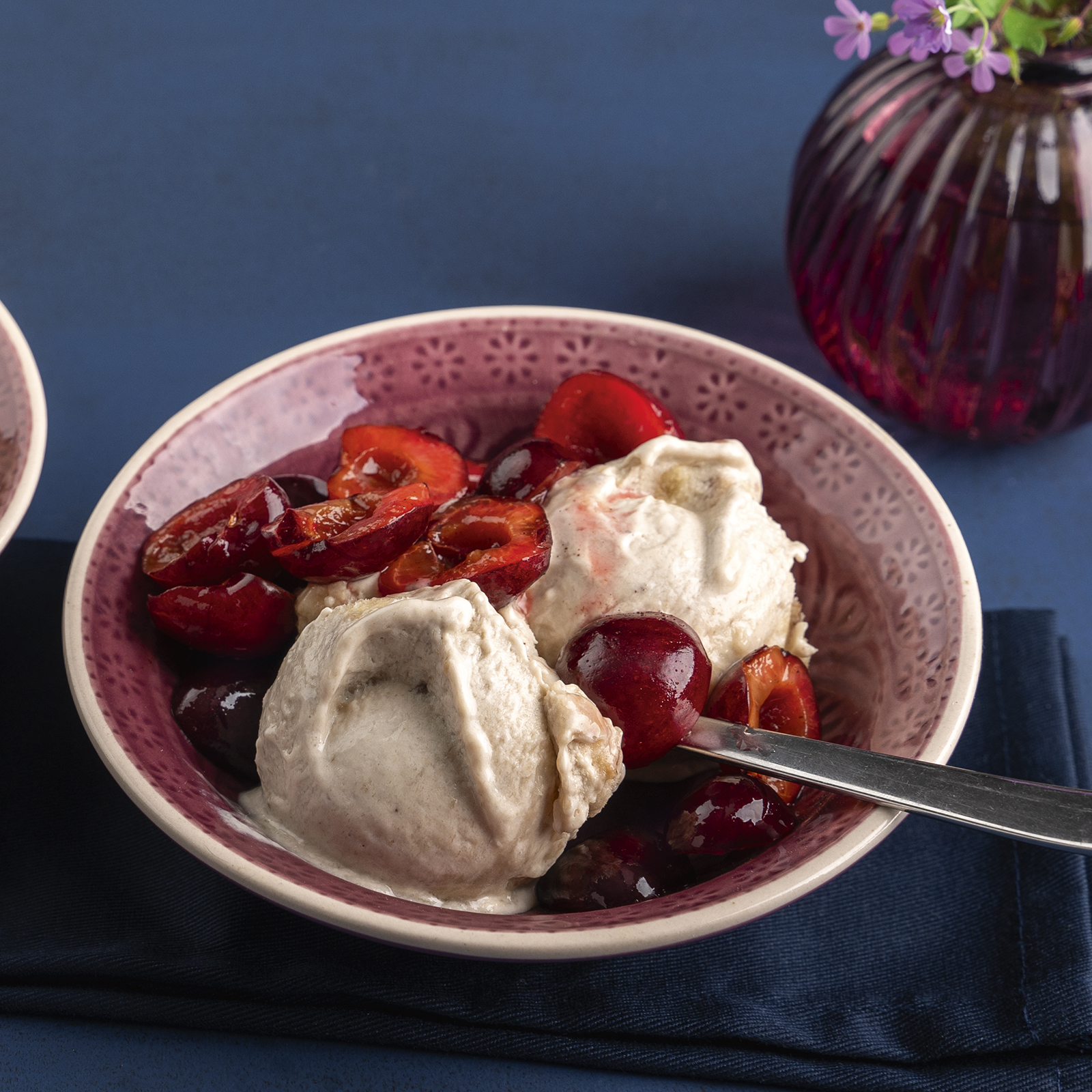 4 25 Cashew Nicecream Mit Marinierten Suesskirschen 1600x1600px