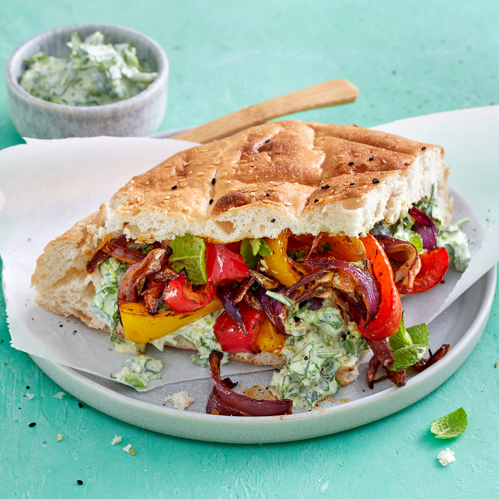 4 25 Fladenbrot Mit Roestgemuese 1600x1600px