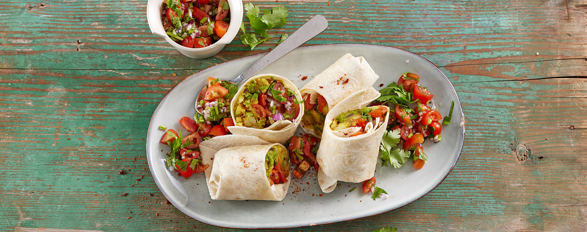 4 25 Pikante Burritos Mit Kartoffel Erbsen Fuellung 1920x760px