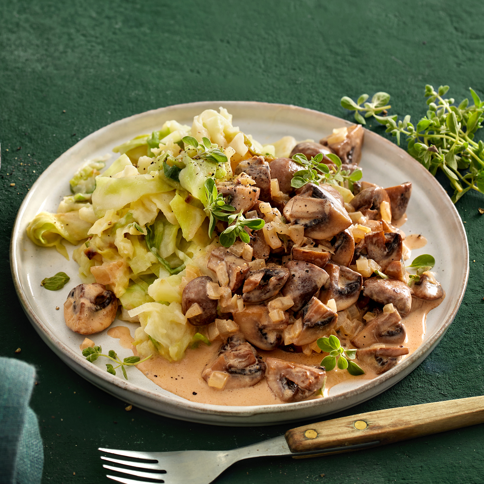 6 25 Deftige Pilzpfanne Mit Colcannon 1600x1600px