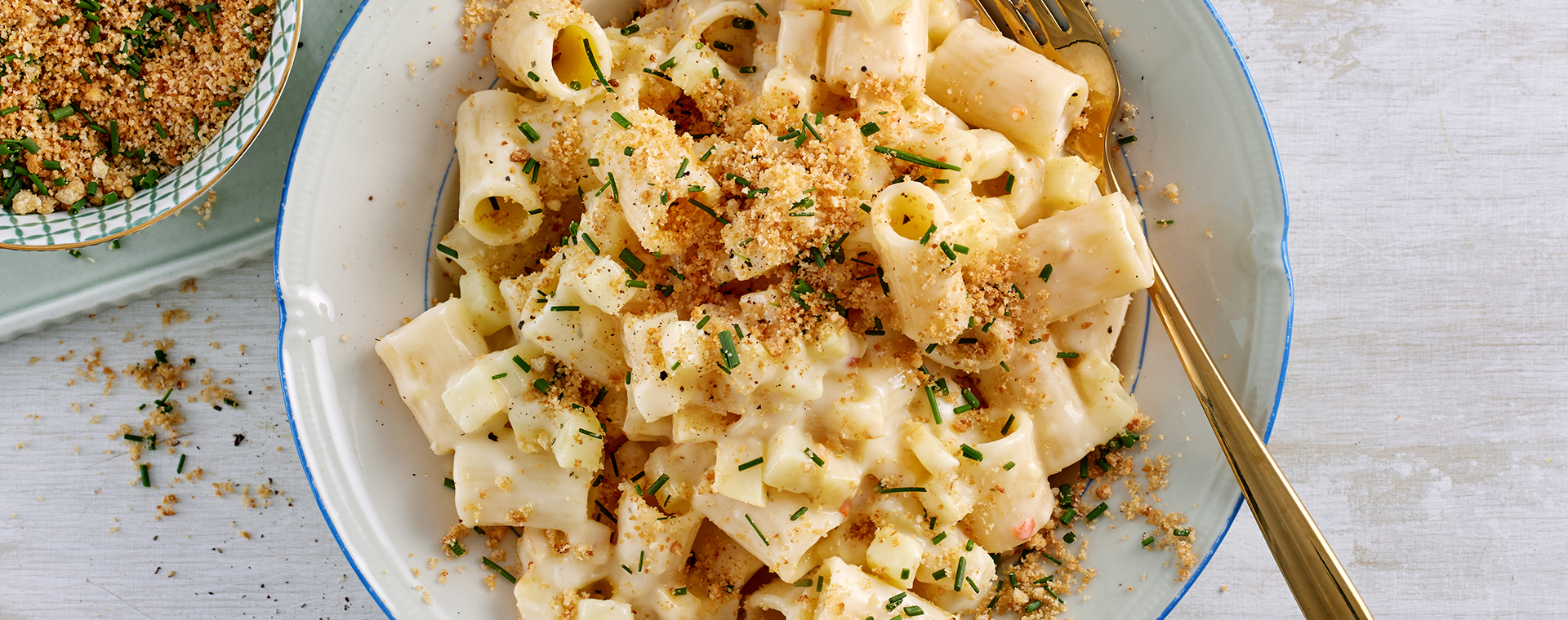 1 26 Cremiger%20Sellerie Nudel Topf 1920x760px